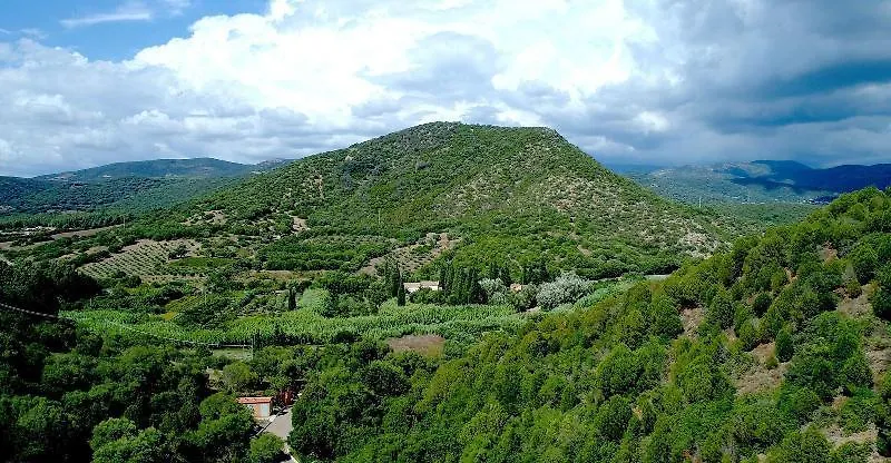 Sosventos Village Hotel تويلادا إيطاليا