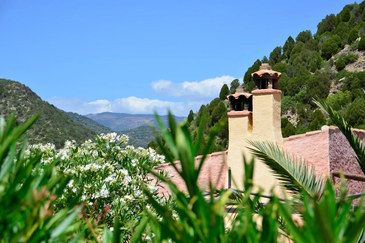 Sosventos Village Hotel تويلادا